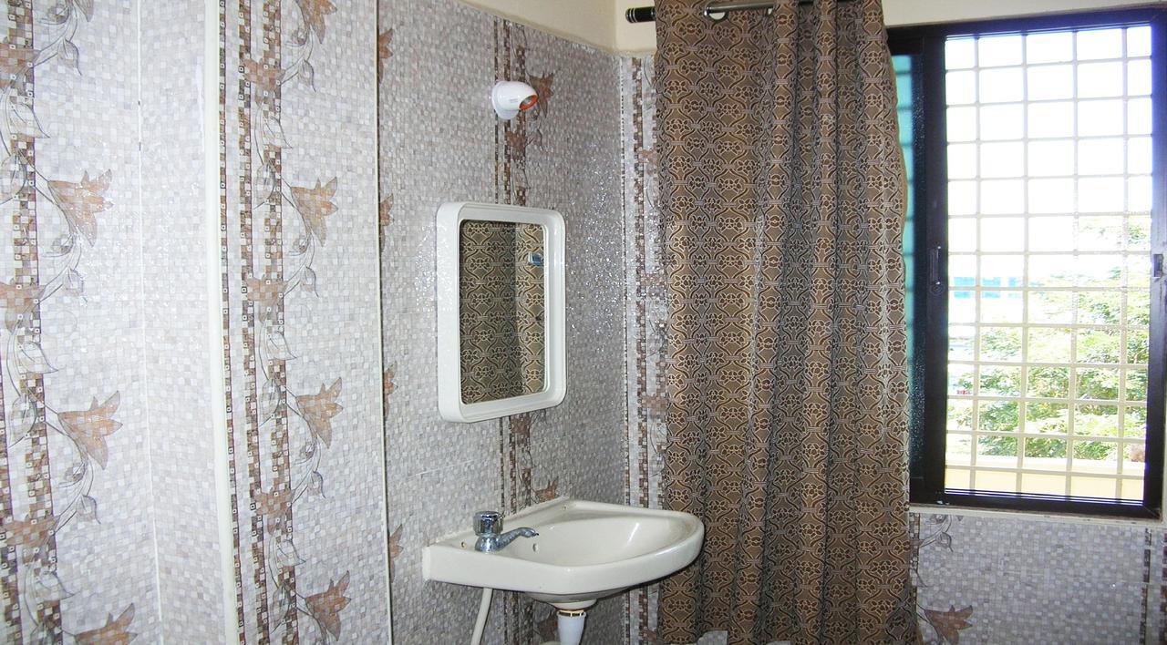 Sbs Residency Tirupati Hotell Renigunta Rom bilde